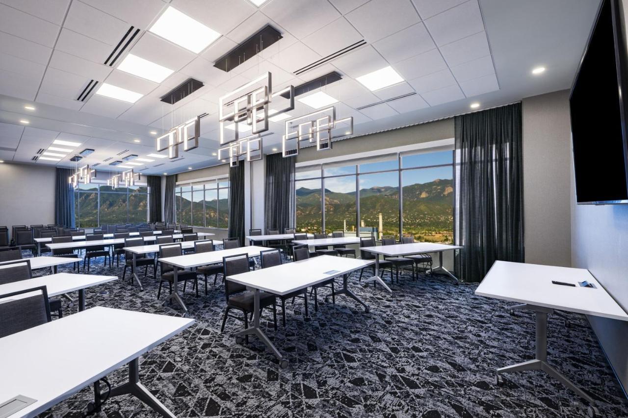 Element Colorado Springs Downtown Ξενοδοχείο Εξωτερικό φωτογραφία